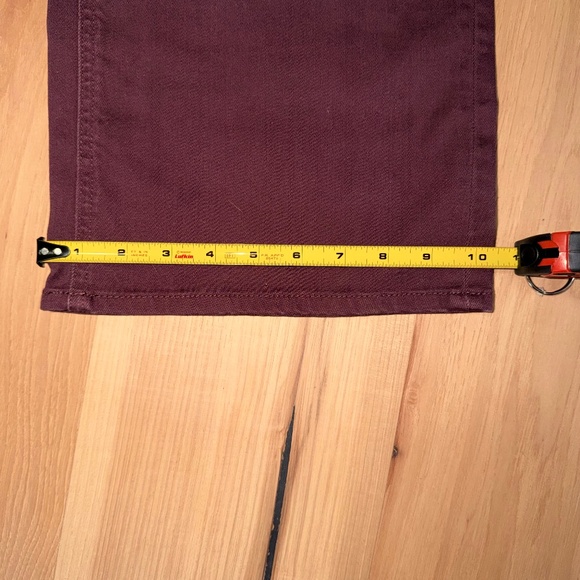 Quince - Bella Straight Stretch in Wine - Size 26 Inseam 30 - Picture 3 of 7